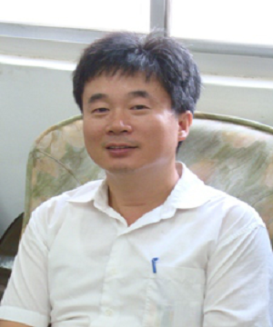 國立聯合大學 電子工程學系 歷屆系主任 傅榮勝 主任